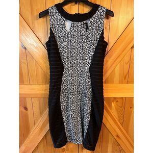 JAX Black and White BodyCon Dress Size 8 (1954)